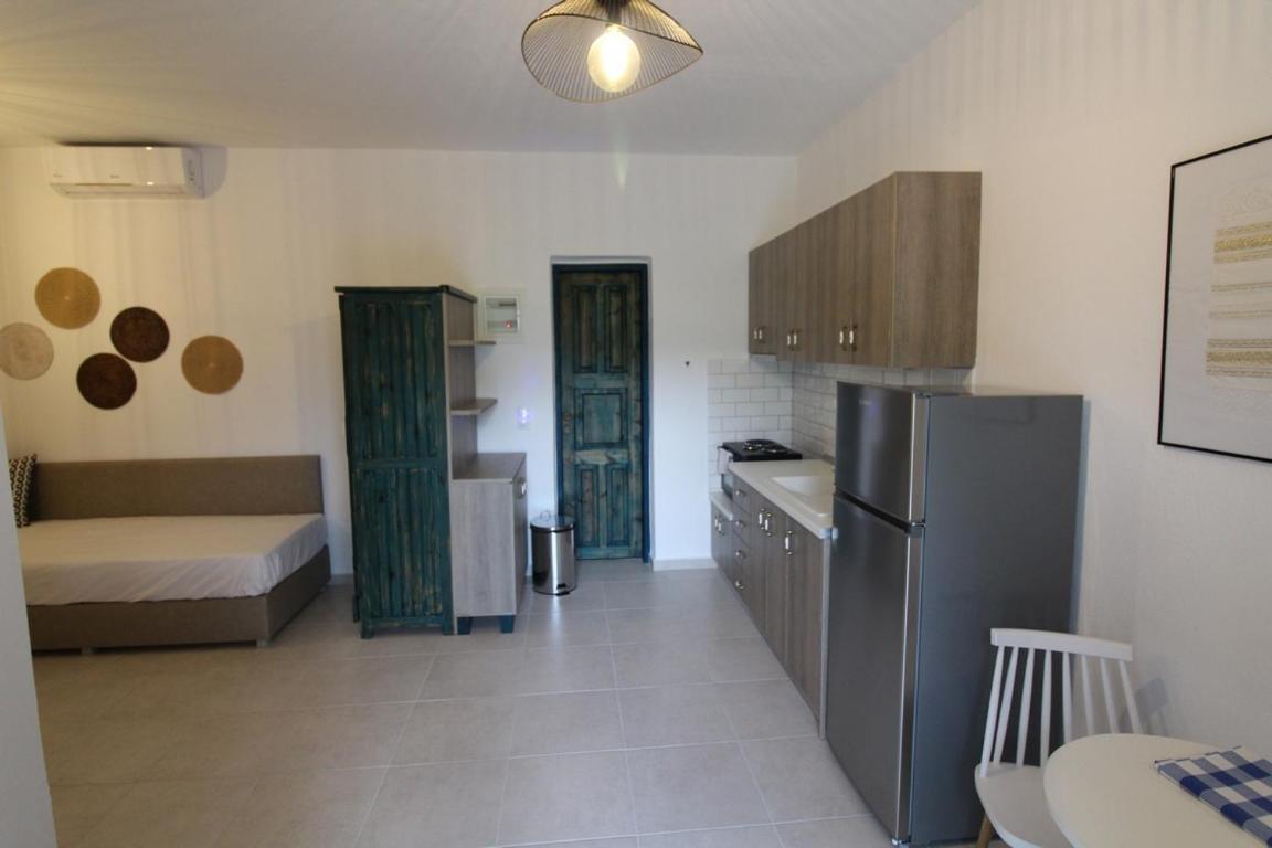 Olive House Apartamento Elia Nikitis Exterior foto
